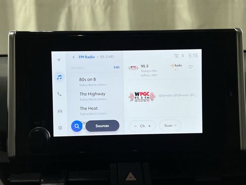 Used 2024 Toyota RAV4 XLE w/ Convenience Package image 18