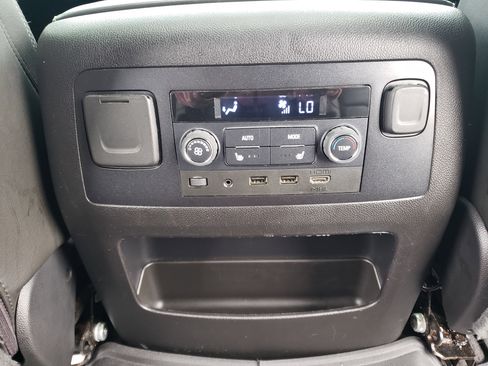 Used 2019 GMC Yukon Denali w/ Denali Ultimate Package image 37