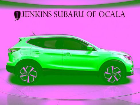 Used 2021 Nissan Rogue Sport SL w/ Premium Package FWD image 2