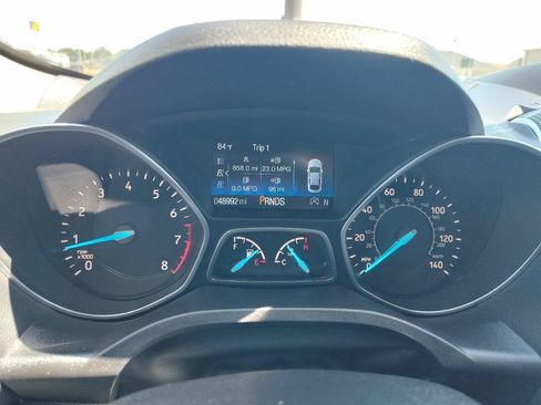Used 2019 Ford Escape Titanium AWD/4WD image 22