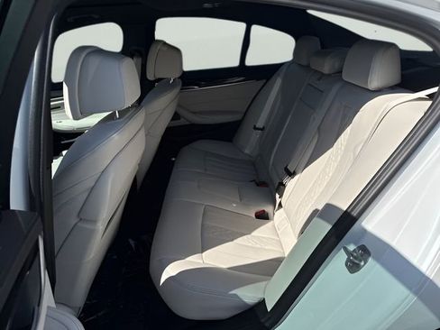 Certified 2023 BMW 540i xDrive w/ Executive Package AWD/4WD image 25