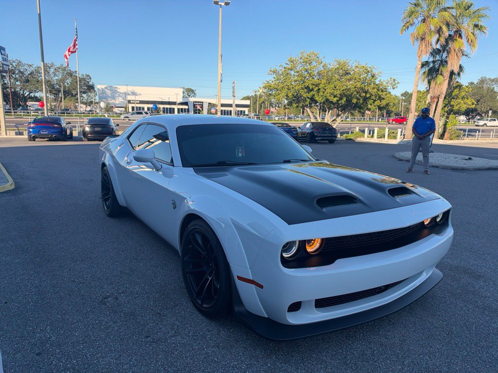 Used 2023 Dodge Challenger SRT Hellcat RWD image 6