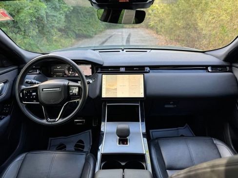 Certified 2024 Land Rover Range Rover Velar Dynamic SE AWD/4WD image 21