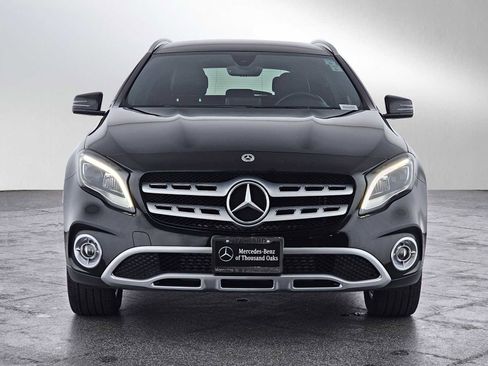 Used 2020 Mercedes-Benz GLA 250 4MATIC w/ Premium Package image 9