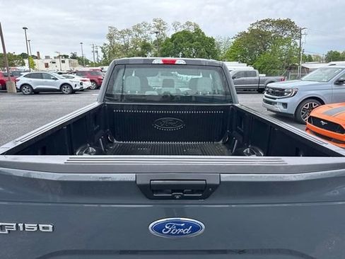Certified 2017 Ford F150 XL w/ Equipment Group 101A Mid RWD image 5