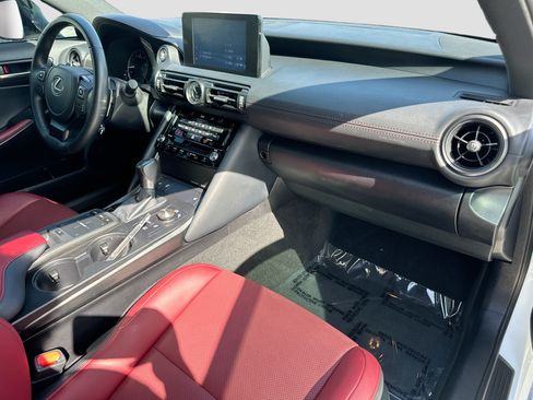 Used 2025 Lexus IS 350 F Sport RWD image 29