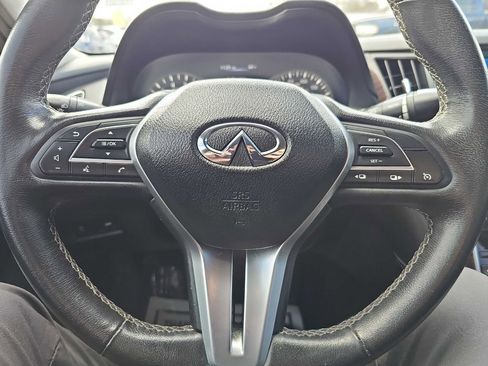 Used 2018 INFINITI Q50 Luxe w/ Essential Package (3.0T Luxe) image 22