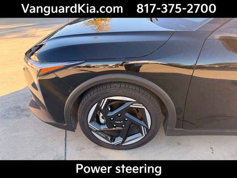 Certified 2025 Kia K4 EX image 8