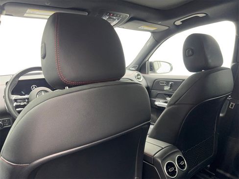 Used 2024 Mercedes-Benz EQB 250+ image 33