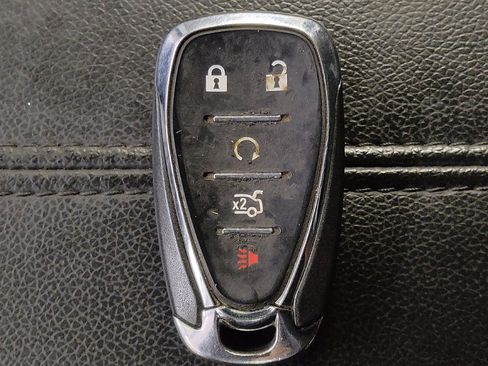 Used 2022 Chevrolet Malibu LT FWD image 32