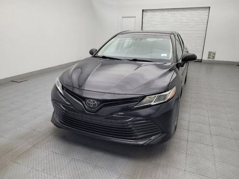 Used 2018 Toyota Camry LE w/ Convenience Package FWD image 15