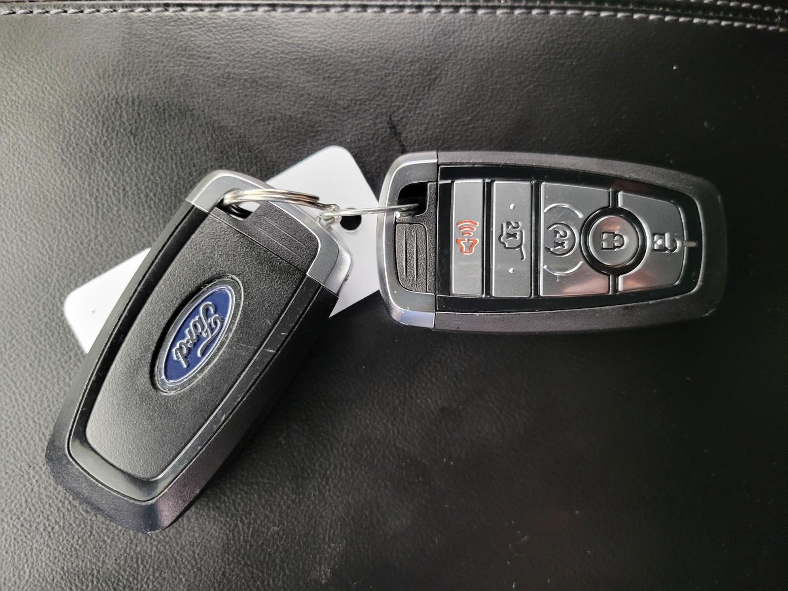 Used 2024 Ford Explorer XLT w/ Equipment Group 202A AWD/4WD image 55