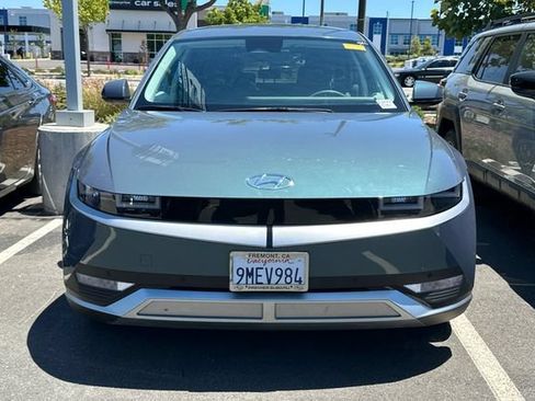 Used 2024 Hyundai Ioniq 5 SEL RWD image 3