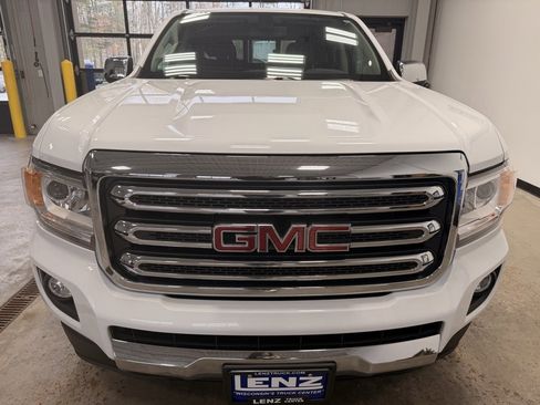 Used 2018 GMC Canyon SLT image 3