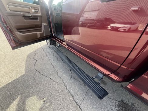 Used 2022 RAM 2500 Limited AWD/4WD image 23