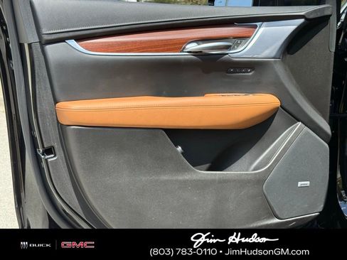 Certified 2025 Cadillac XT5 Premium Luxury image 21