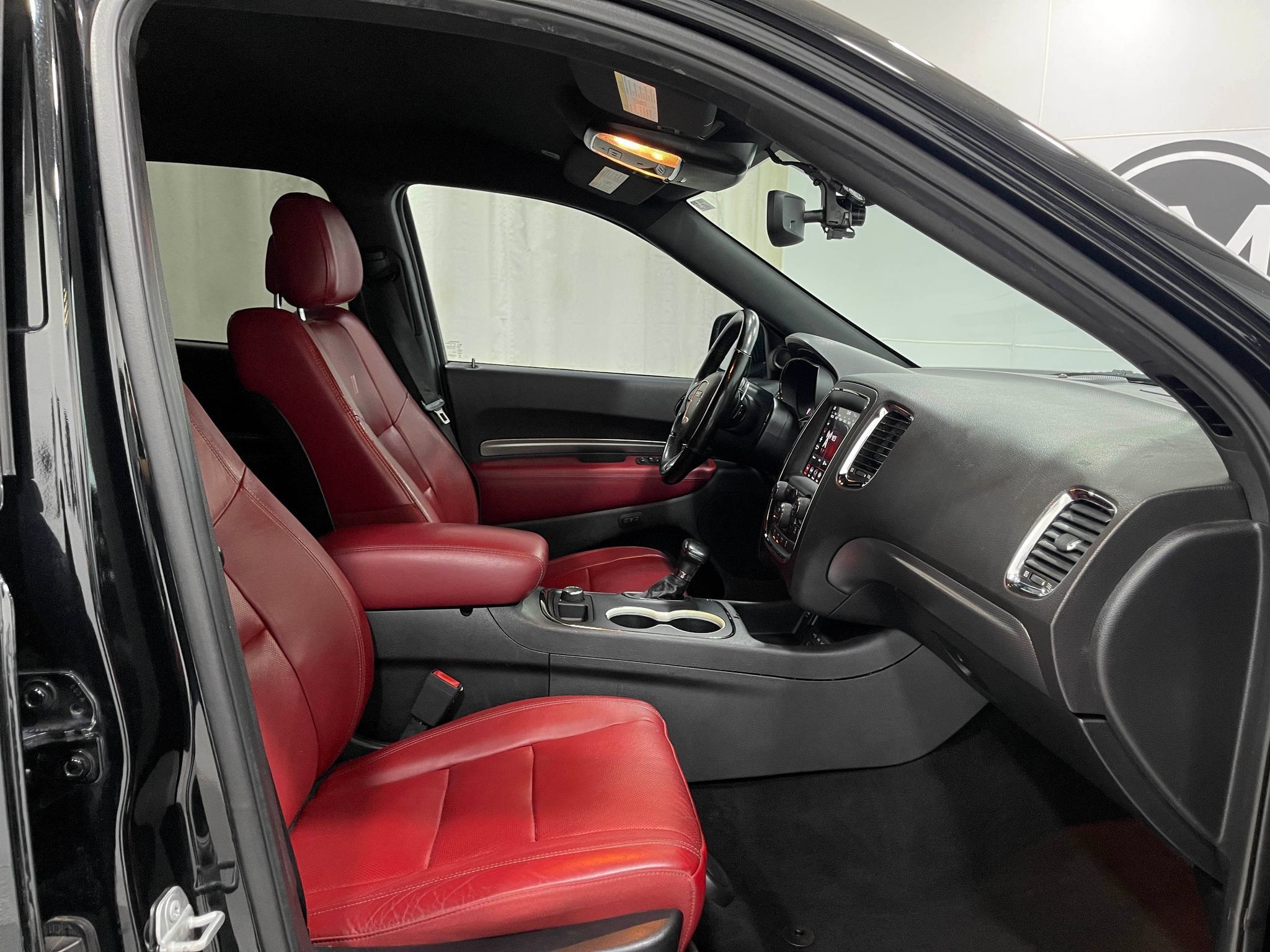 Used 2020 Dodge Durango R/T w/ Blacktop Package AWD/4WD image 33