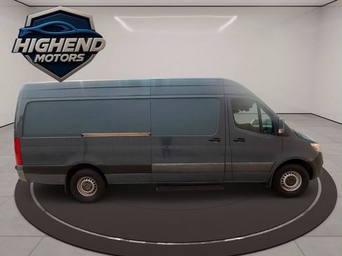 Used 2019 Mercedes-Benz Sprinter 170 image 7