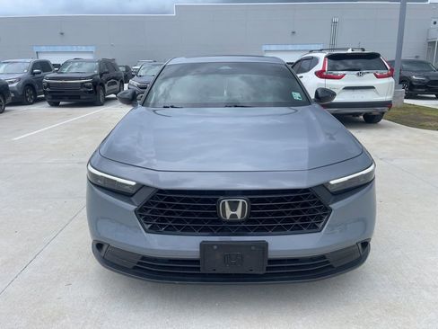 Used 2023 Honda Accord Sport image 2