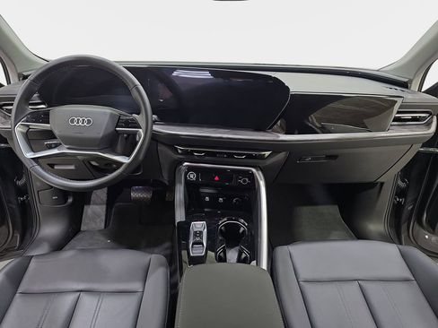 Used 2025 Audi Q5 Premium Plus w/ Premium Plus AWD/4WD image 10