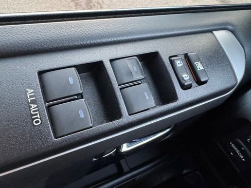 Used 2020 Toyota 4Runner Limited image 37