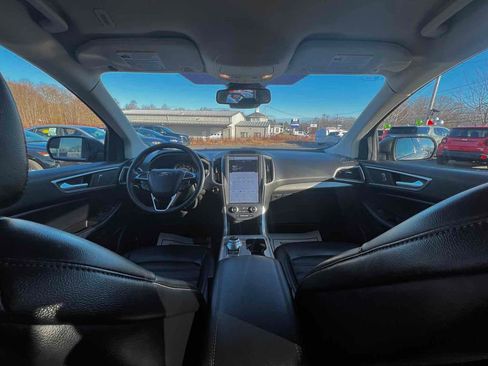 Used 2023 Ford Edge SEL image 25