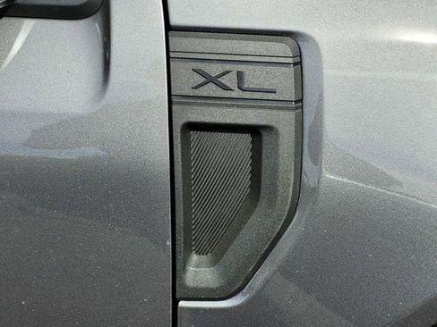 New 2026 Ford Maverick XL image 24