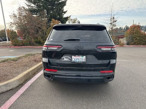 Used 2024 Jeep Grand Cherokee L Summit w/ Advanced Protech Group IV image 6