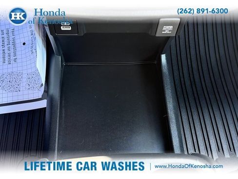 Certified 2024 Honda Odyssey Sport image 19