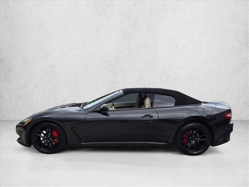 Used 2013 Maserati GranTurismo Sport RWD image 8