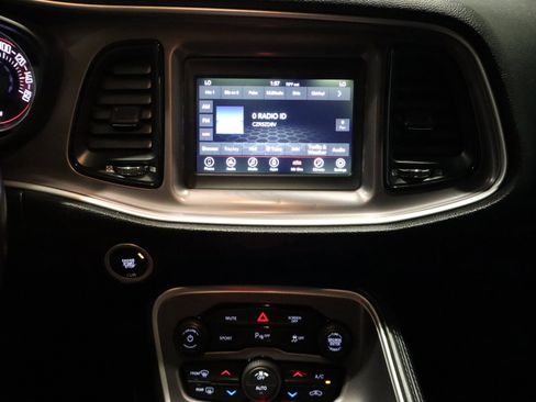 Used 2021 Dodge Challenger GT image 17