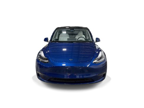 Certified 2023 Tesla Model Y Long Range AWD/4WD image 2