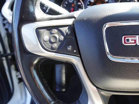 Used 2019 GMC Acadia Denali w/ Technology Package FWD image 57