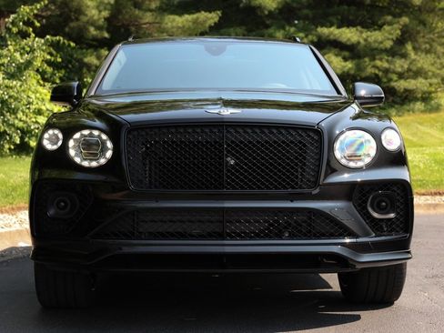 Used 2023 Bentley Bentayga Speed image 4