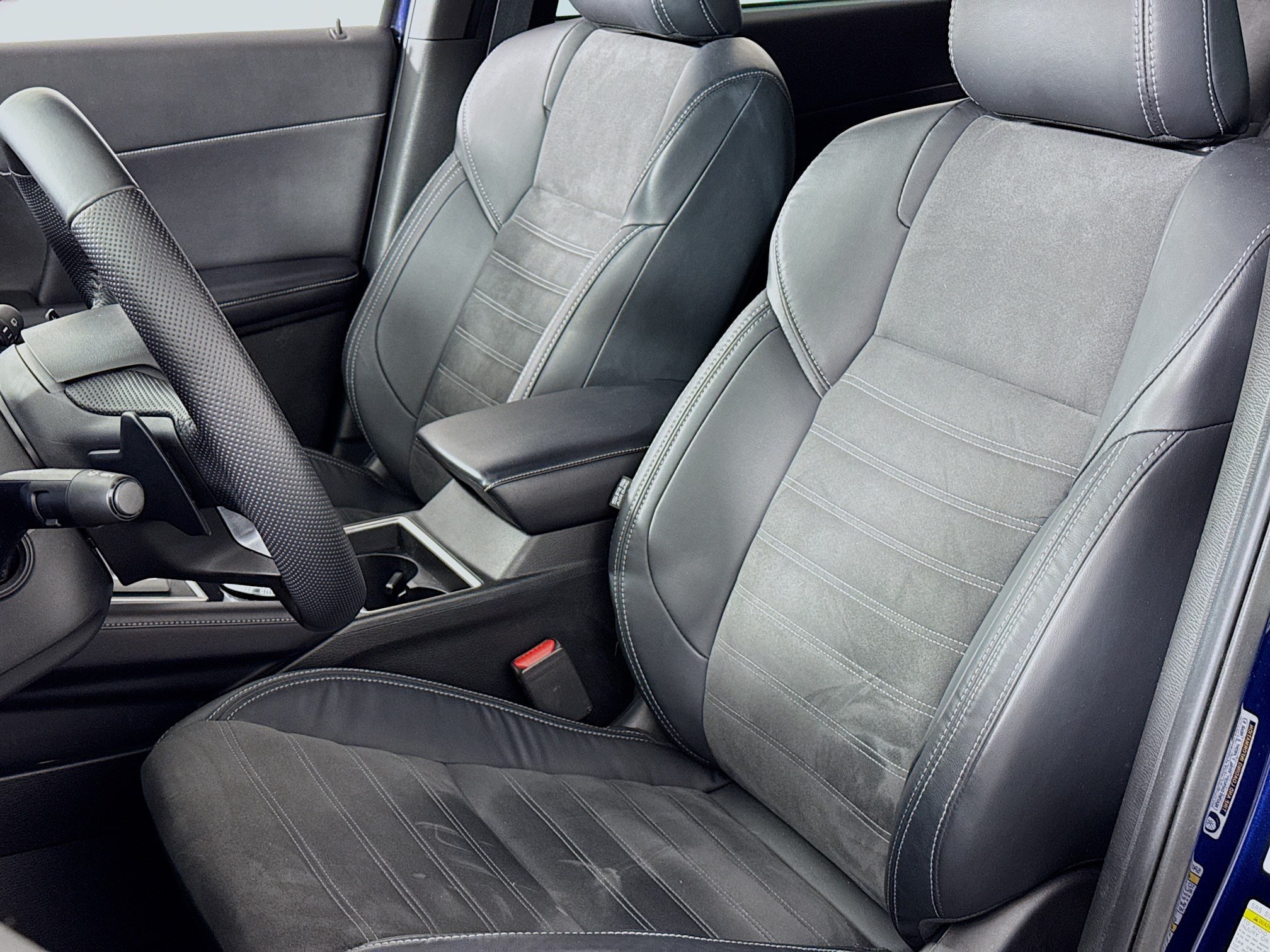 Used 2023 Mitsubishi Outlander SE AWD/4WD image 25