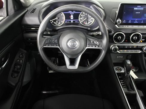 Certified 2023 Nissan Sentra SV FWD image 7