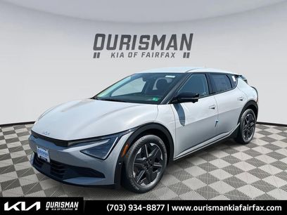 New 2025 Kia EV6 Light w/ Light LR Technology Package
