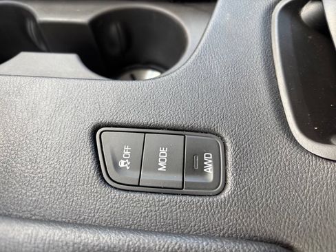 Used 2019 Cadillac XT5 Luxury AWD/4WD image 38