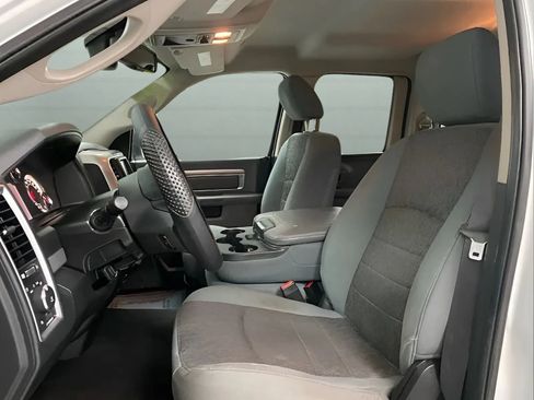 Used 2017 RAM 1500 Big Horn RWD image 9