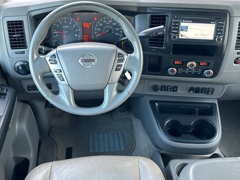Used 2019 Nissan NV 3500 SL RWD image 15