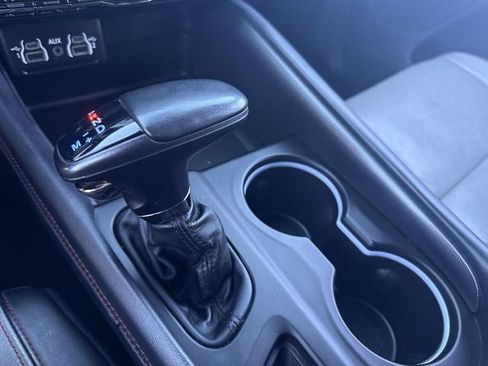 Used 2024 Dodge Durango GT image 28