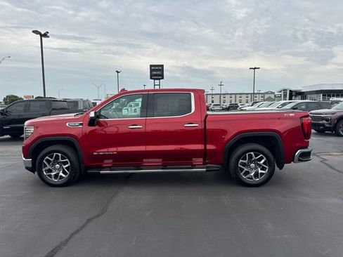 Used 2023 GMC Sierra 1500 SLT w/ SLT Premium Package AWD/4WD image 6