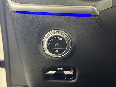 Certified 2023 Mercedes-Benz C 300 Sedan image 7