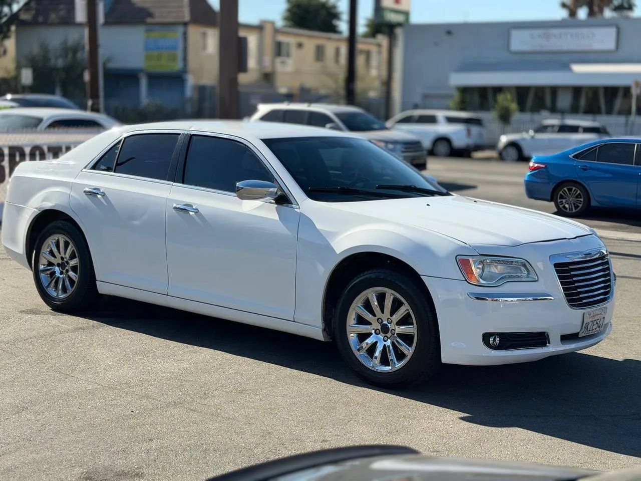 Used 2012 Chrysler 300 Limited RWD image 17