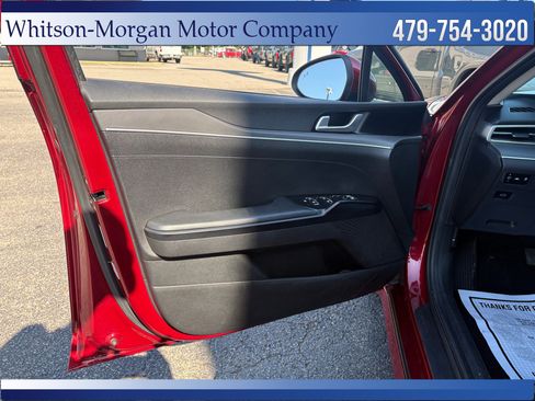 Used 2022 Kia K5 LXS FWD image 11