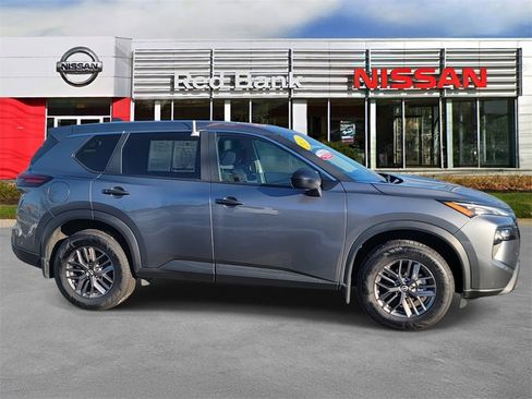 Certified 2024 Nissan Rogue S image 6