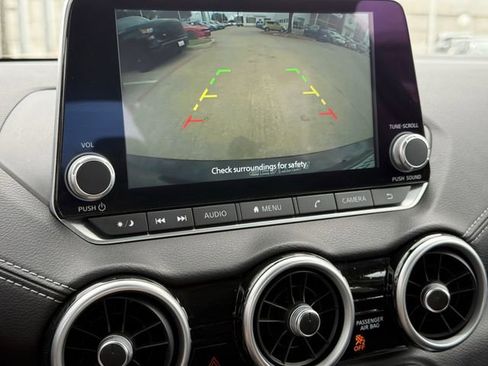 Used 2025 Nissan Sentra SV image 15