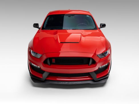 Used 2016 Ford Mustang Shelby GT350R w/ GT350R Equipment Group 920A image 5