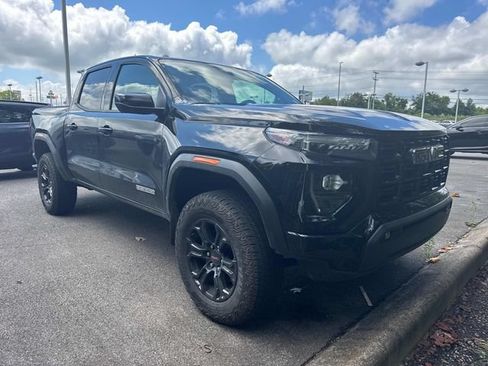 Used 2024 GMC Canyon Elevation w/ Convenience Package AWD/4WD image 5