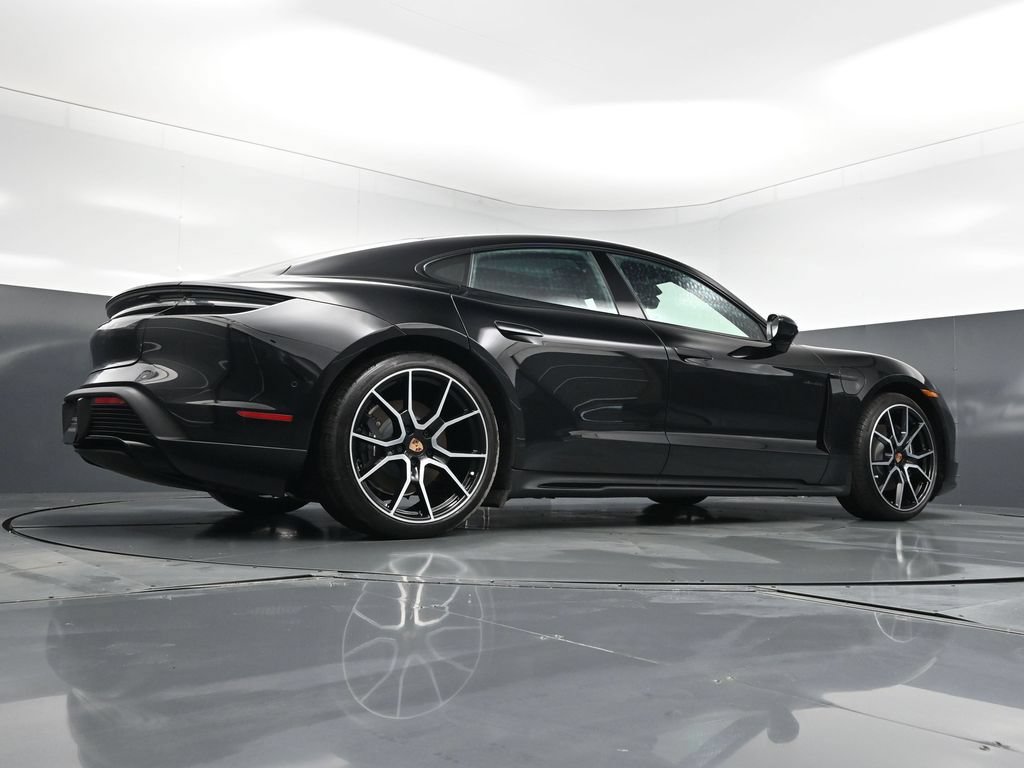 New 2026 Porsche Taycan AWD/4WD image 27